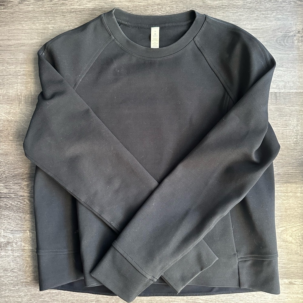 Lululemon Black Crewneck